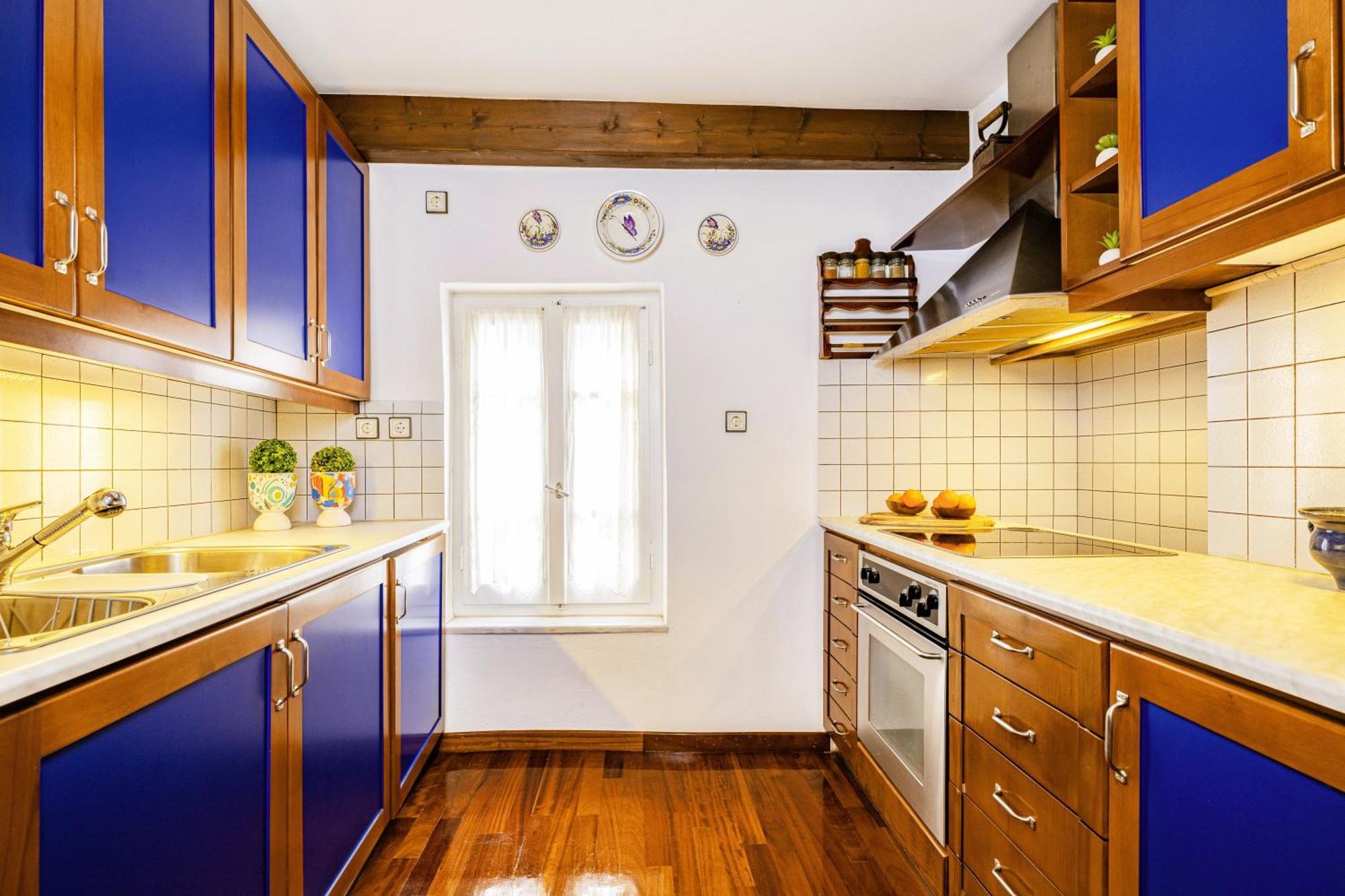 Chanialiving Venetian Luxury House-Near Plaza Parking Ханя Екстериор снимка