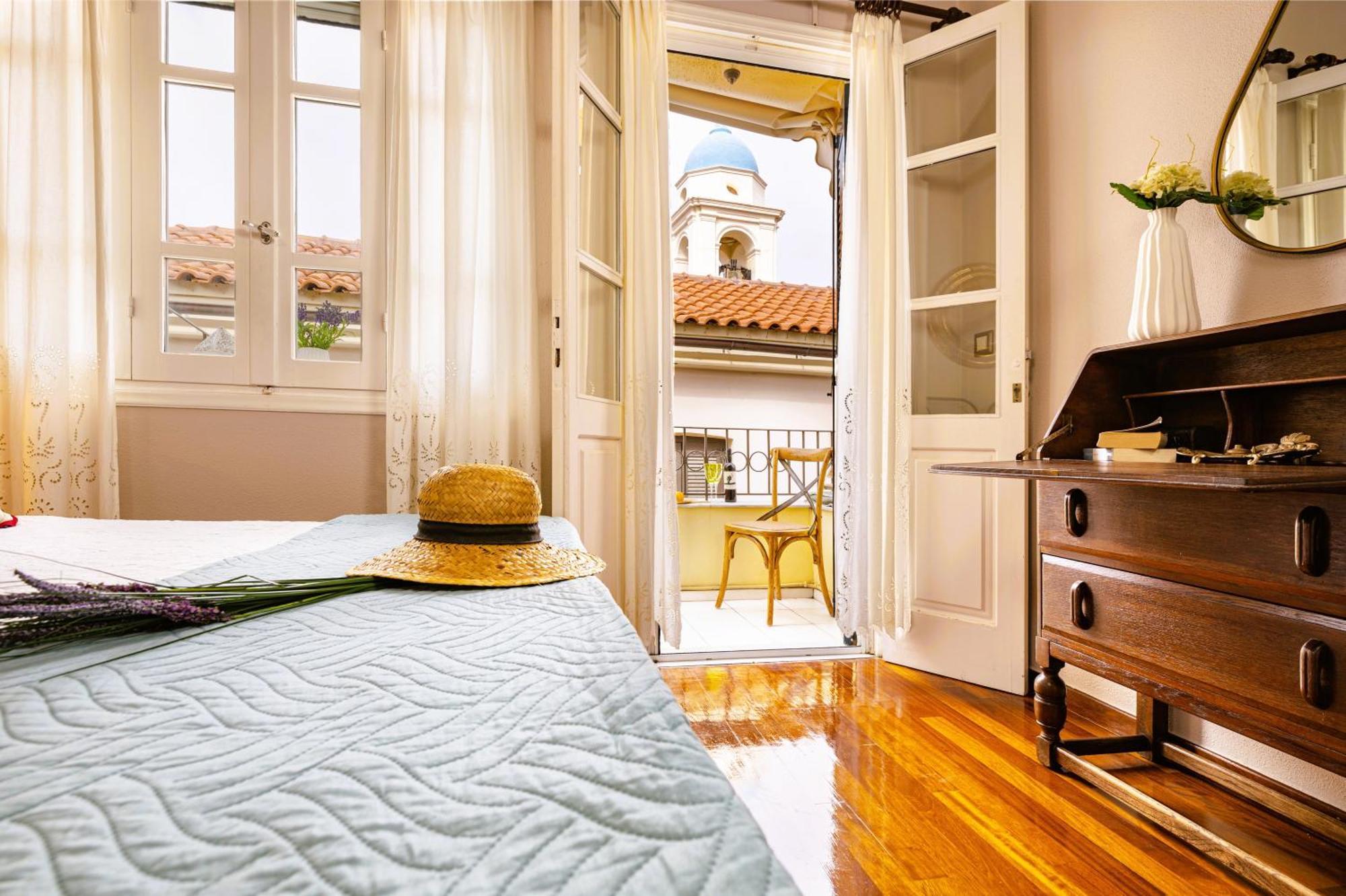 Chanialiving Venetian Luxury House-Near Plaza Parking Ханя Екстериор снимка