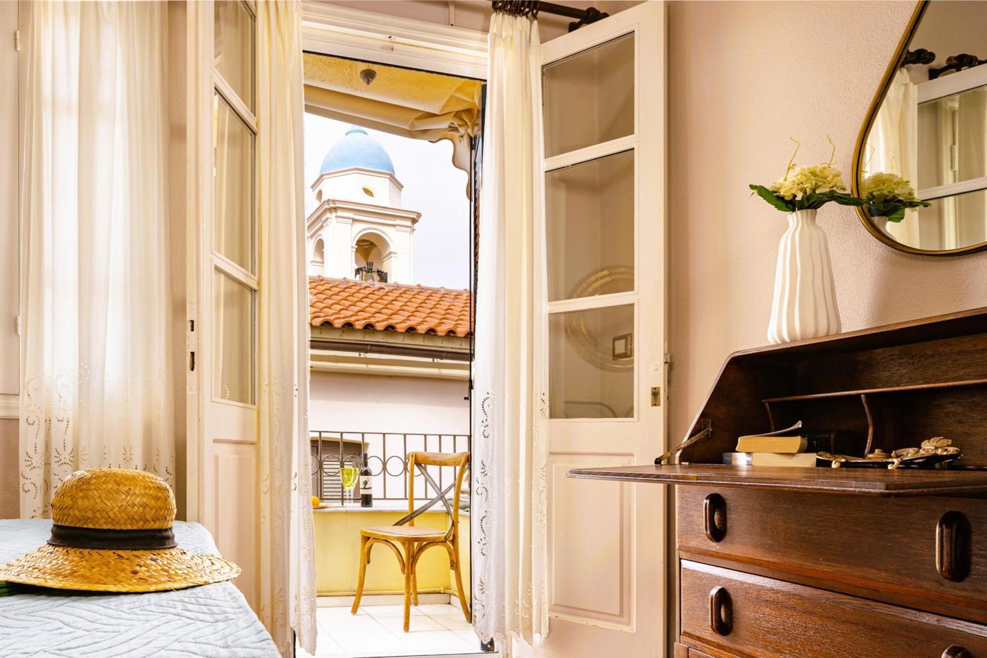 Chanialiving Venetian Luxury House-Near Plaza Parking Ханя Екстериор снимка